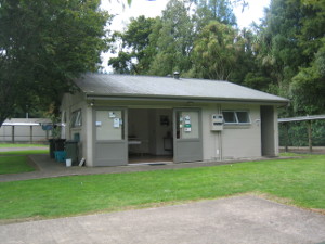 Camp-Kiwi-Holiday-Park-02.JPG