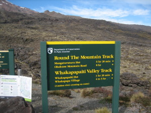 Whakapaapit-Valley-Track-01.JPG